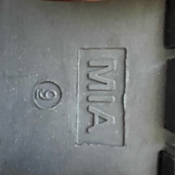 Black size 9 platform combat boots - Picture 3 of 7